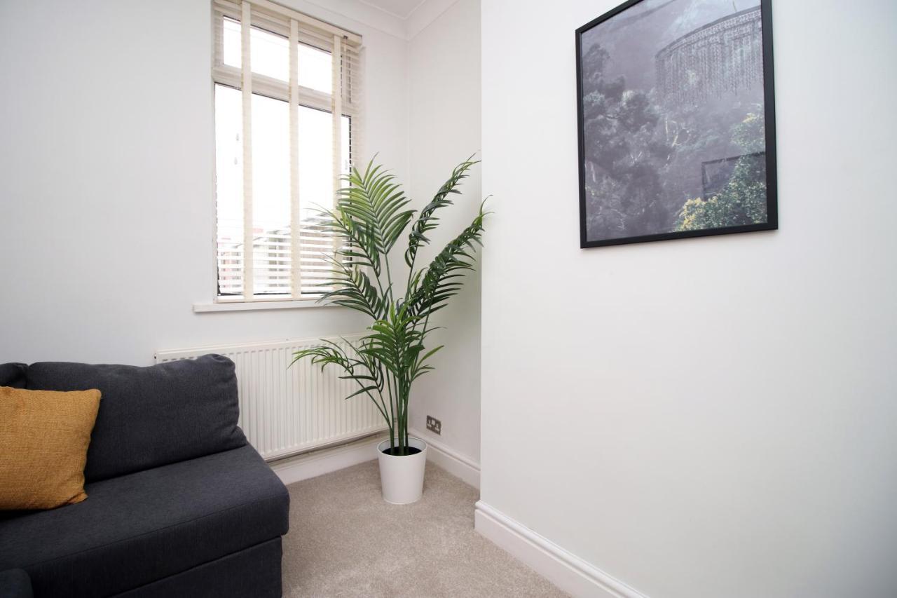 Mawr Terrace By Ty Sa - New 2 Bed In Llandaff Appartement Cardiff Buitenkant foto