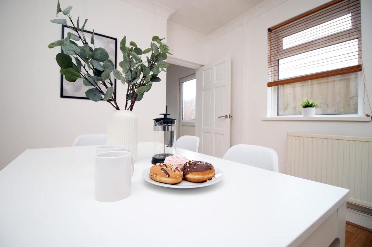 Mawr Terrace By Ty Sa - New 2 Bed In Llandaff Appartement Cardiff Buitenkant foto