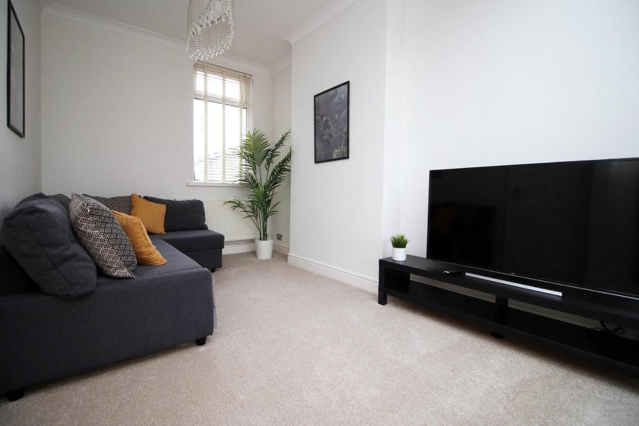 Mawr Terrace By Ty Sa - New 2 Bed In Llandaff Appartement Cardiff Buitenkant foto